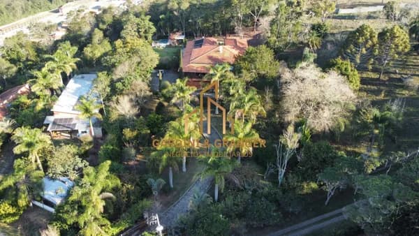 CASA COM 4.000 M² A VENDA EM CONDOMÍNIO FECHADO EM LUIZ CARLOS- GUARAREMA