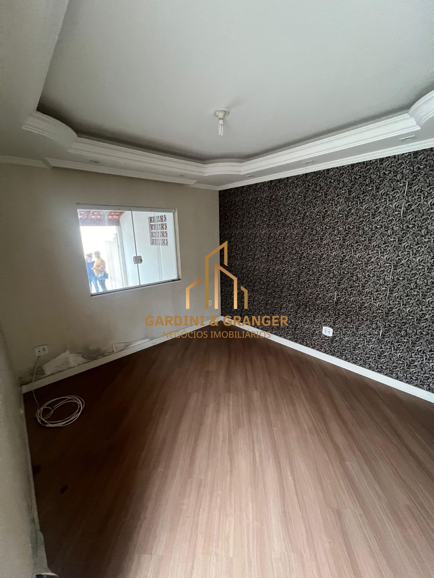 CASA A VENDA NO BAIRRO JARDIM JULIANA EM MOGI DAS CRUZES.