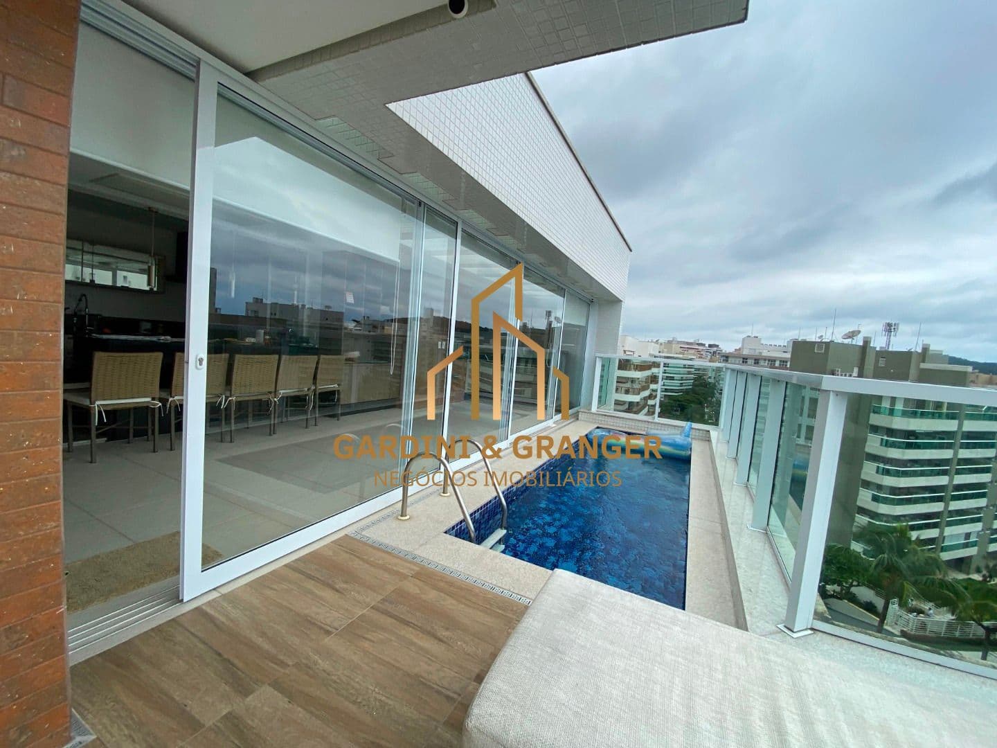 Cobertura com 4 dormitórios à venda, 255 m² por R$ 10.600.000,00 - Riviera Módulo 8 - Bertioga/SP