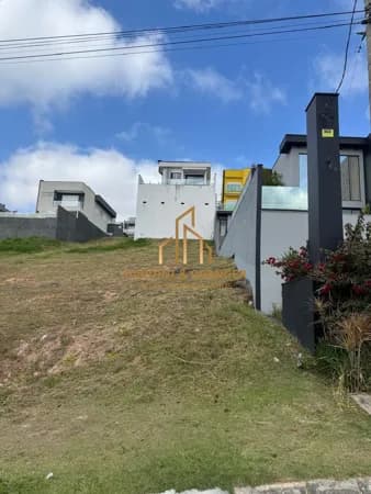 LOTE A VENDA NO CONDOMÍNIO ARUÃ BRISAS EM MOGI DAS CRUZES/SP.
