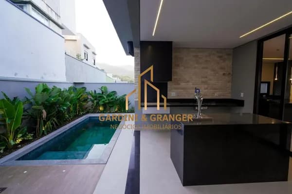 Sobrado com 4 dormitórios à venda, 263 m²- Fazenda Rodeio - Mogi das Cruzes/SP