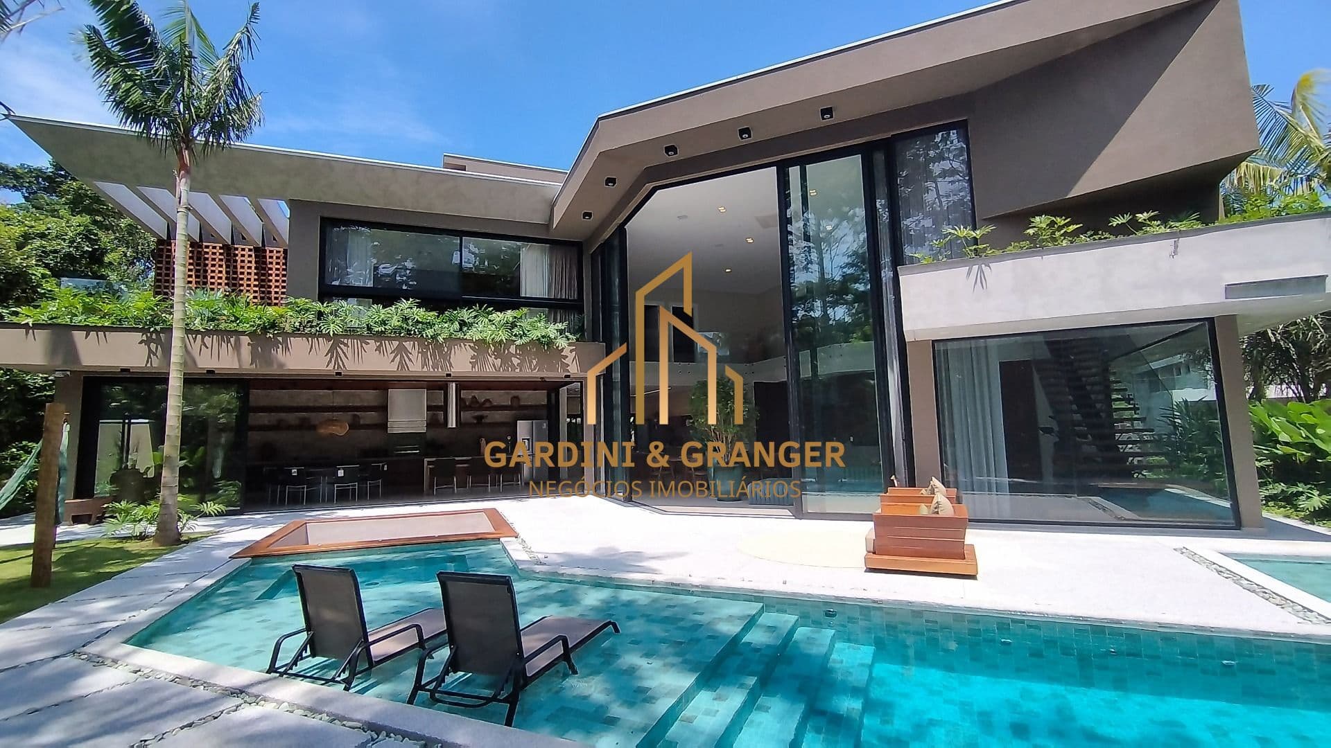 Casa com 6 dormitórios à venda, 550 m² por R$ 12.980.000,00 - Riviera Módulo 16 - Bertioga/SP
