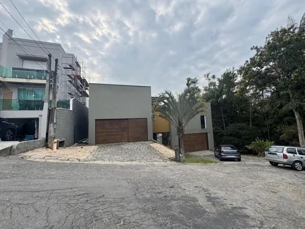 Sobrado com 2 dormitórios à venda, 410 m² - Aruã - Mogi das Cruzes/SP