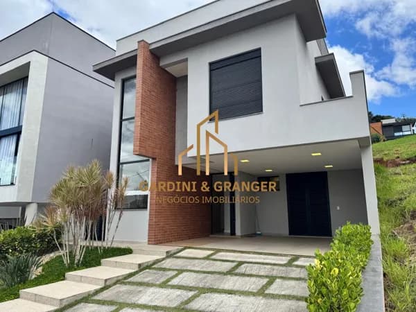 Casa com 3 dormitórios à venda, 206 m²- Fazenda Rodeio - Mogi das Cruzes/SP