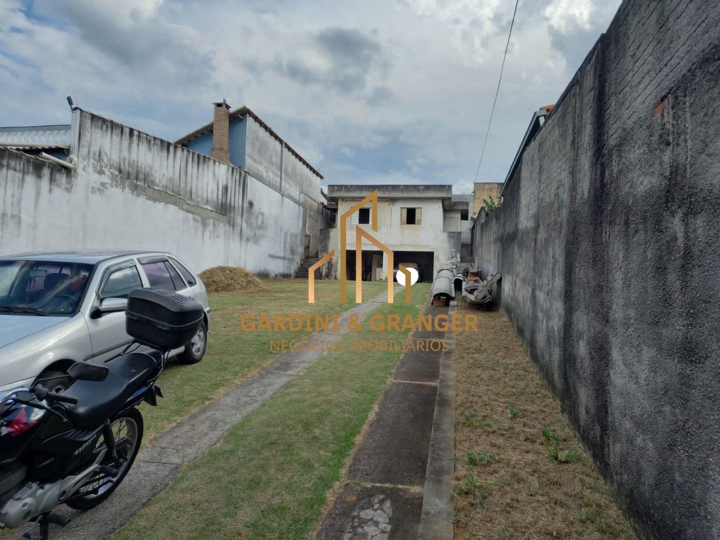 Terreno à venda, 450 m² - Jardim Universo - Mogi das Cruzes/SP