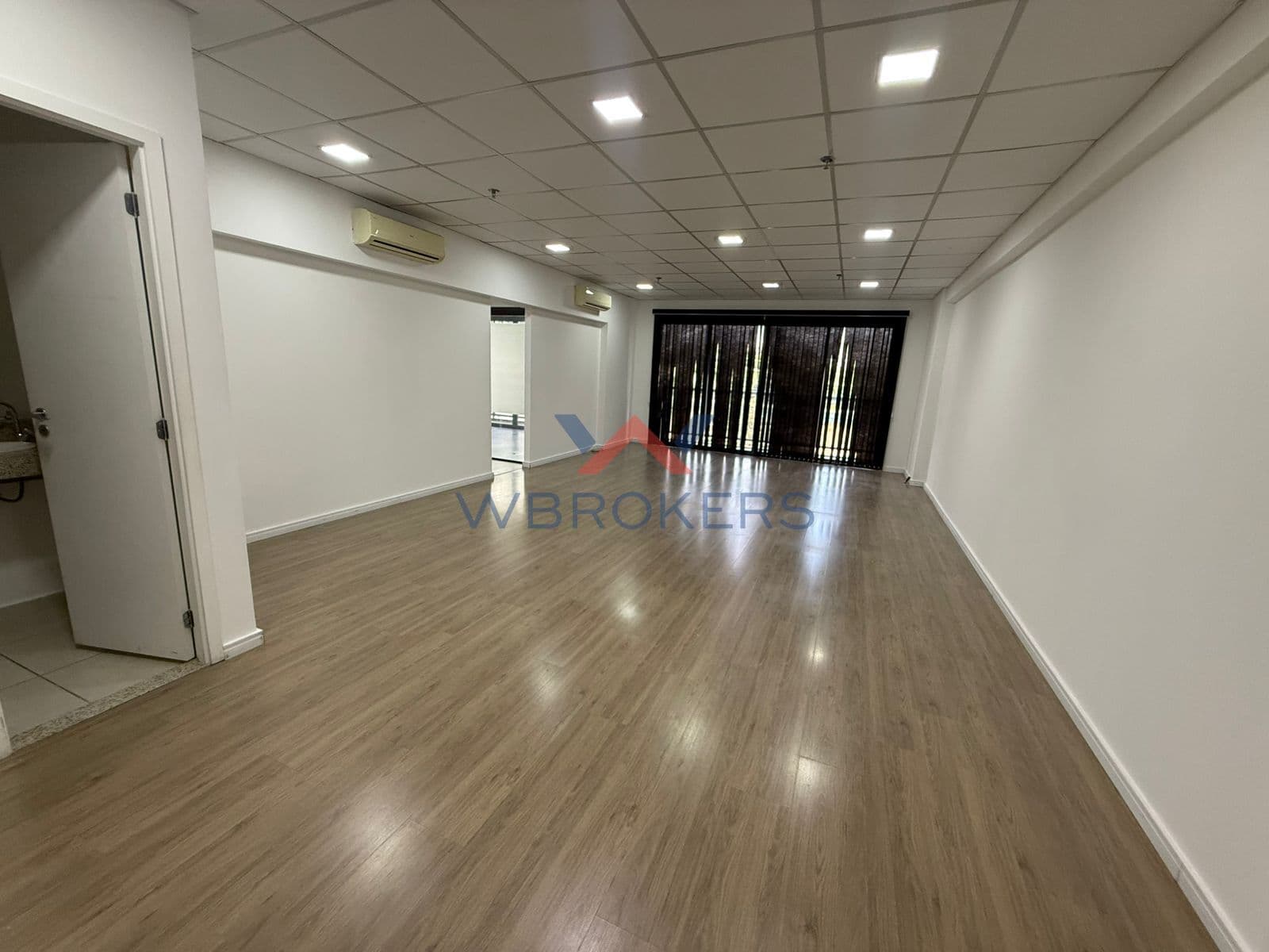 Sala Comercial em Cerâmica, São Caetano do Sul/SP