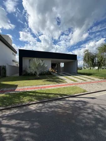 Casa em Condomínio em Inoã, Maricá/RJ