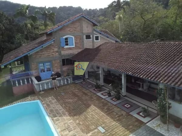 Sítio com 6 dormitórios à venda, 193600 m²