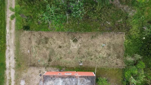 Terreno em Ilha Comprida - Próximo ao mar