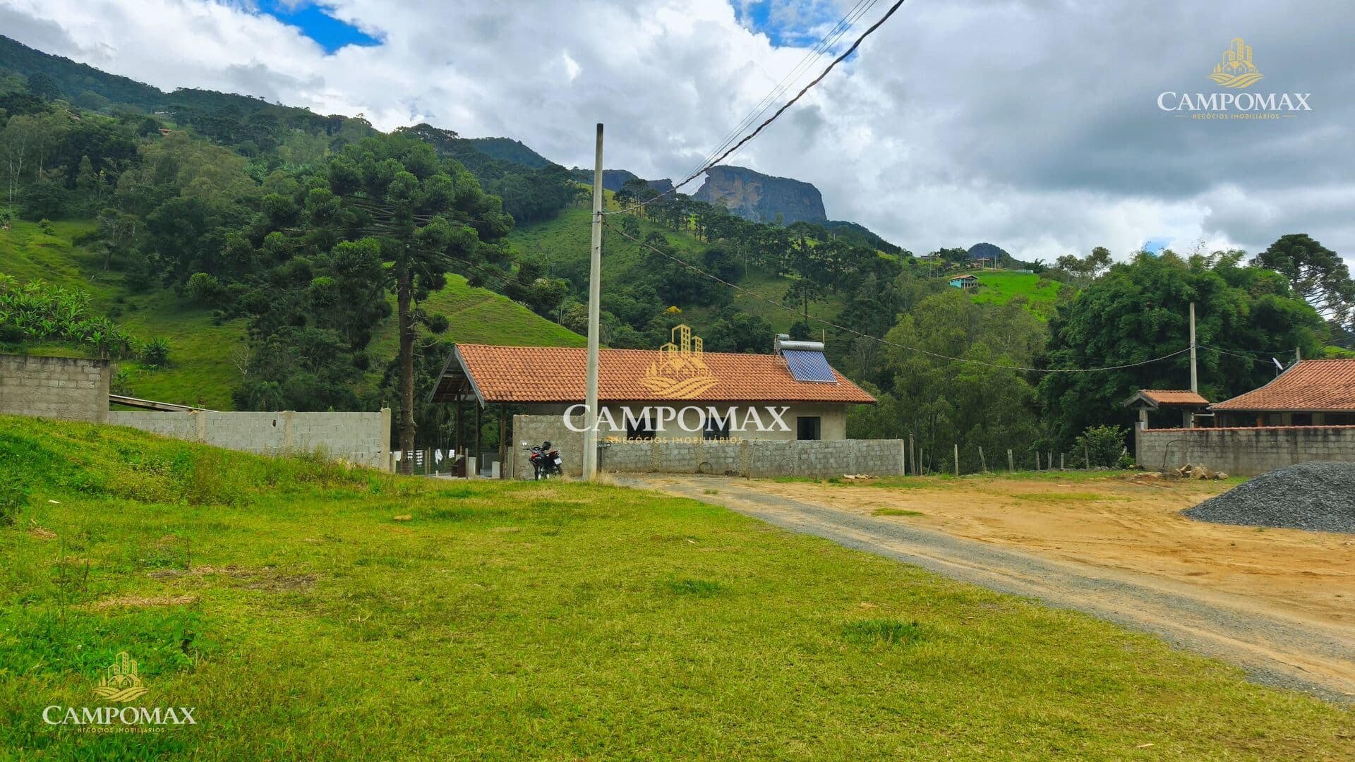 Terreno Plano no Paiol Grande