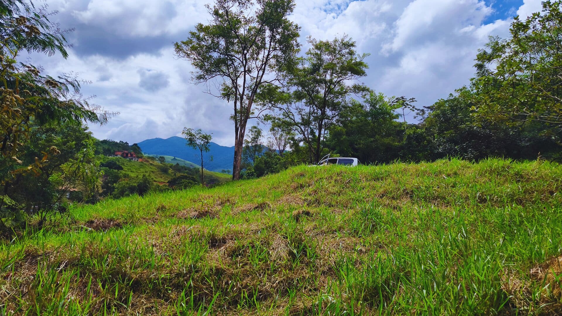 Terreno em Monteiro Lobato