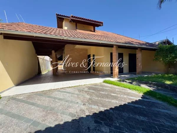Casa 3 Quartos sendo 1 Suíte em Peruíbe, Bairro Flórida