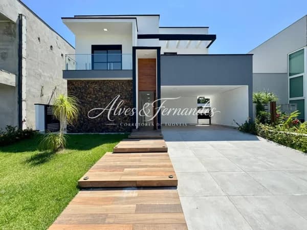Casa Alto Padrão em Bougainville Residencial IV, Peruíbe/SP