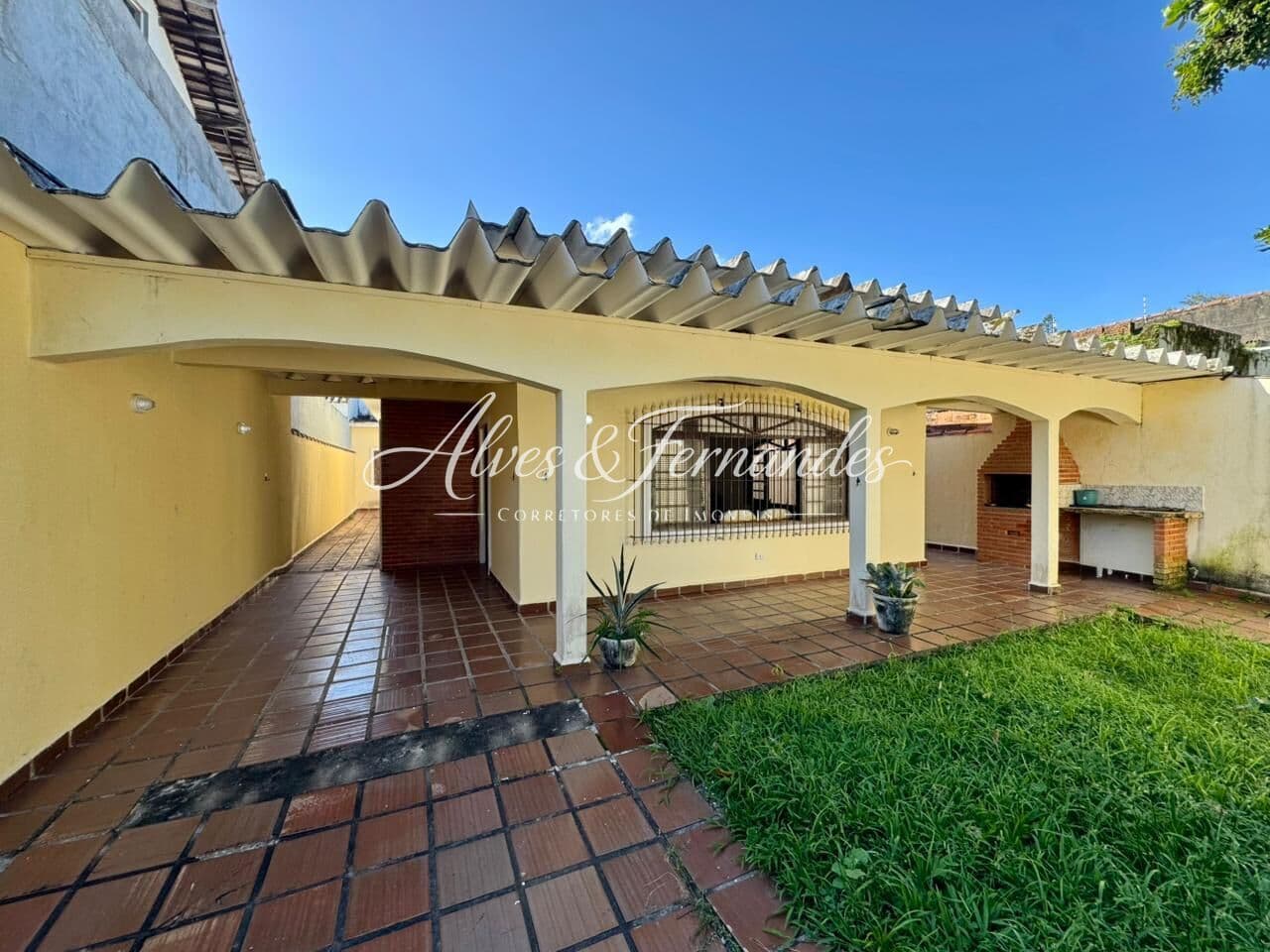 Casa em Peruíbe - Belmira Novaes