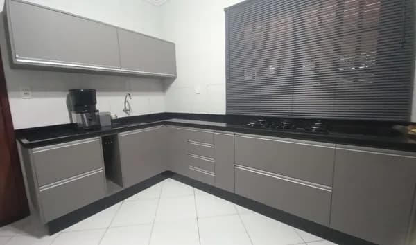 Casa Linear 2 quartos, área Gourmet com Piscina , Resende/RJ