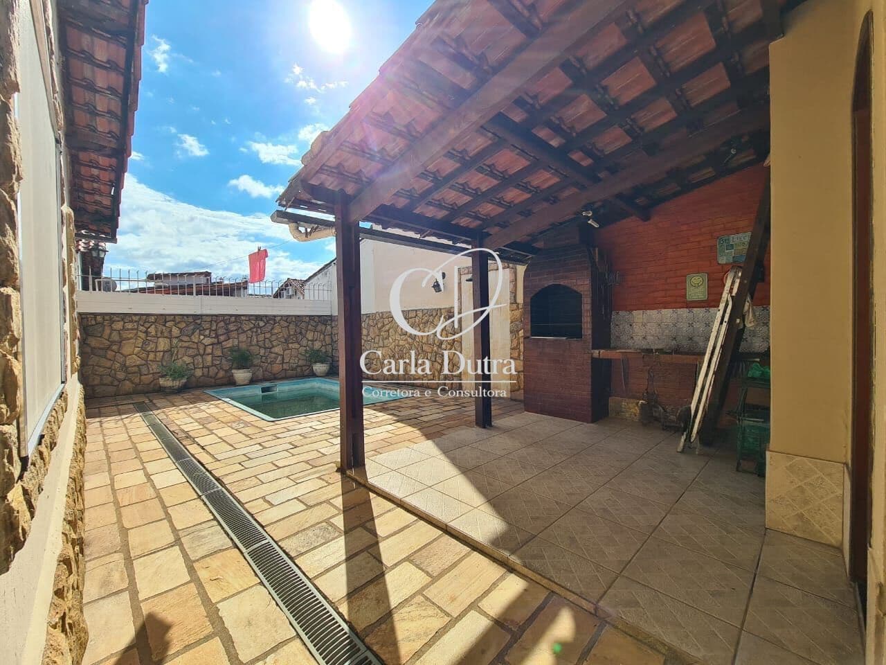 Casa Linear em Jardim Veneza, Volta Redonda/RJ