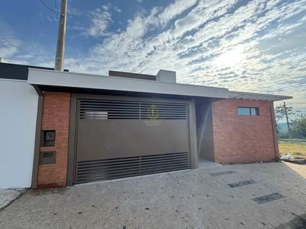 Casa à venda no bairro Sergio Roim Padre Nobrega em Marília/SP
