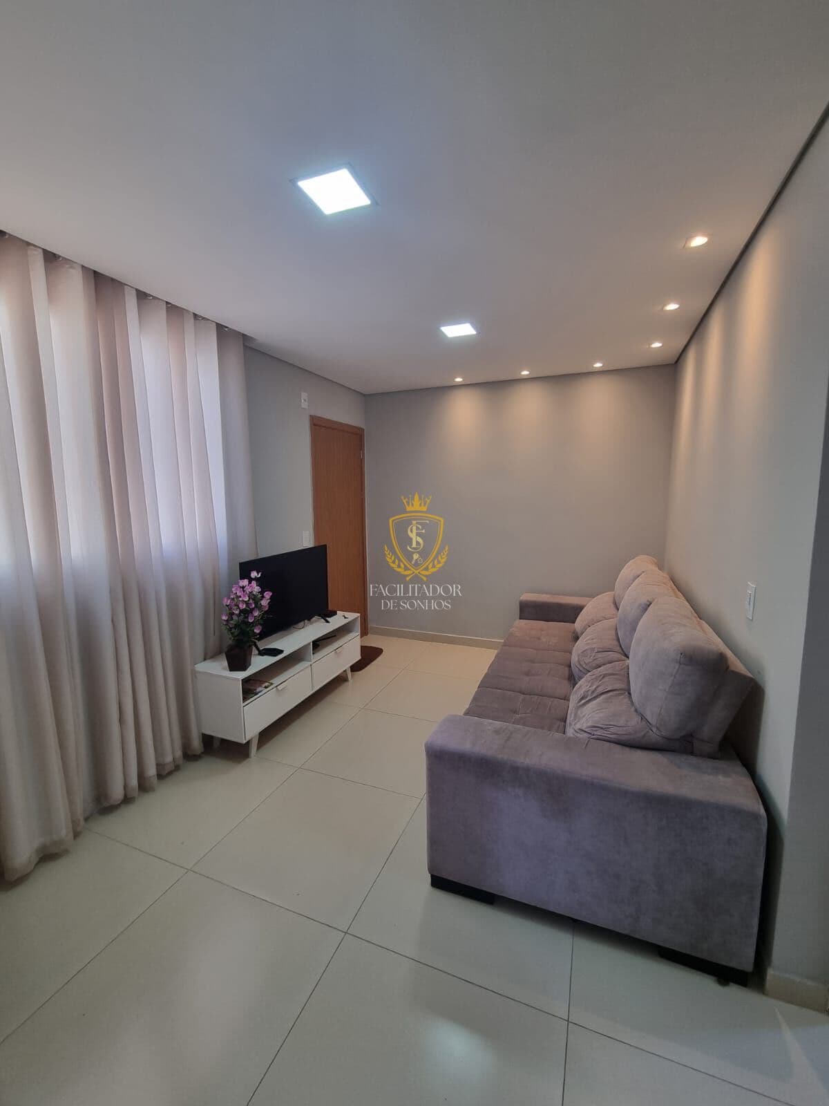 APARTAMENTO À VENDA – PRONTO PARA MORAR