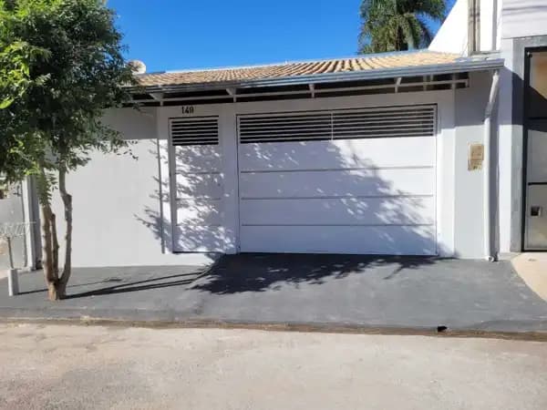 Casa à venda no bairro Osvaldo Fanceli em Marília/SP