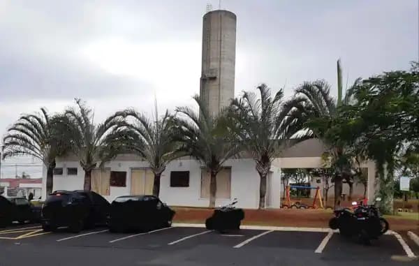Casa à venda no bairro Jardim Nazareth em Marília/SP