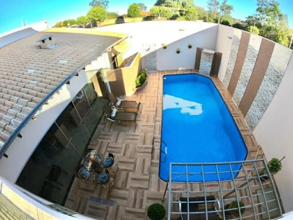 Casa à venda no bairro Residencial Real Parque em Lins/SP