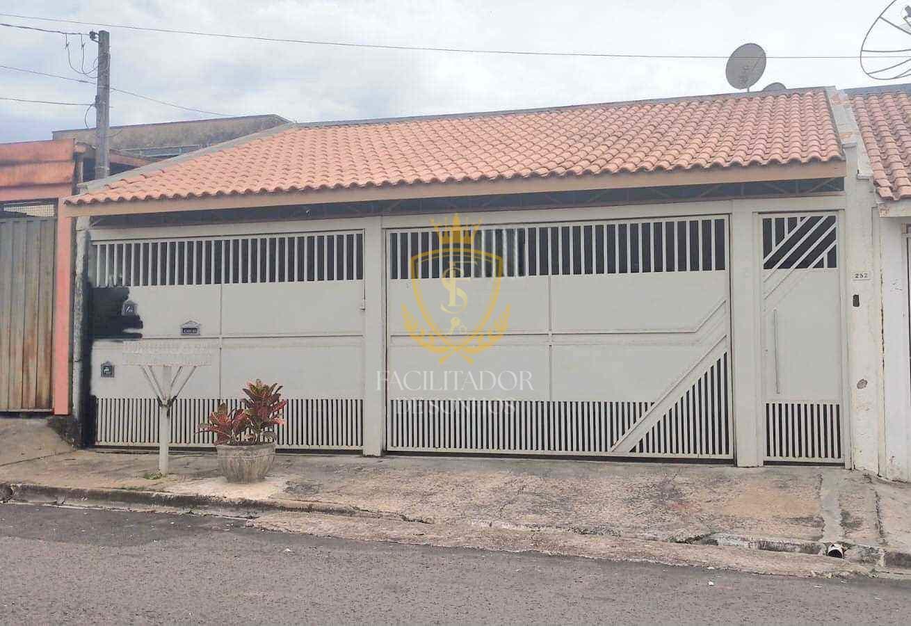 Casa à venda no bairro Conjunto Residencial Alcir Raineri em Marília/SP