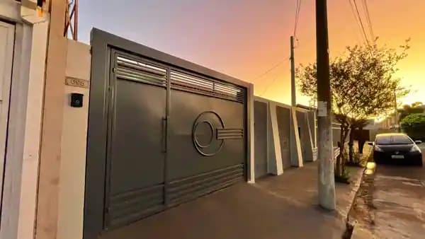 Casa à venda no bairro Jardim Esplanada em Marília/SP