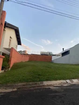 Terreno à venda no bairro Jardim Alvorada em Marília/SP