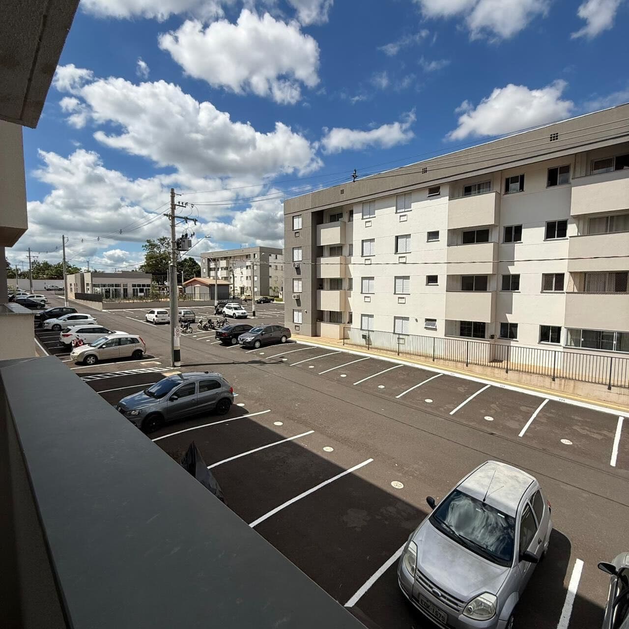 Apartamento 2 Dormitórios - Residencial Murano (Cavallari)