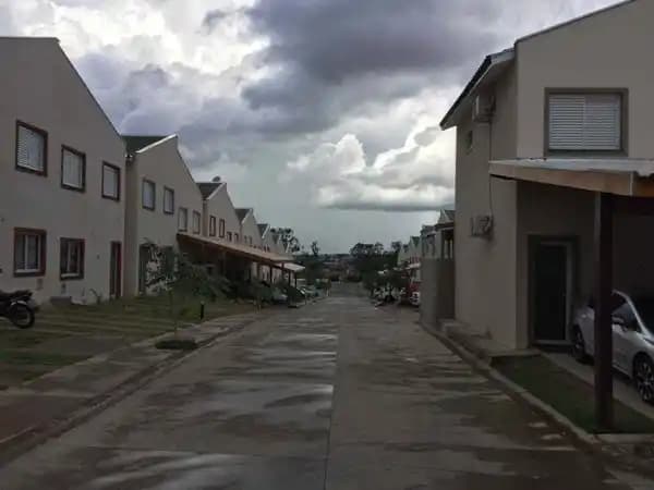 Casa à venda no bairro Jardim Sasazaki em Marília/SP