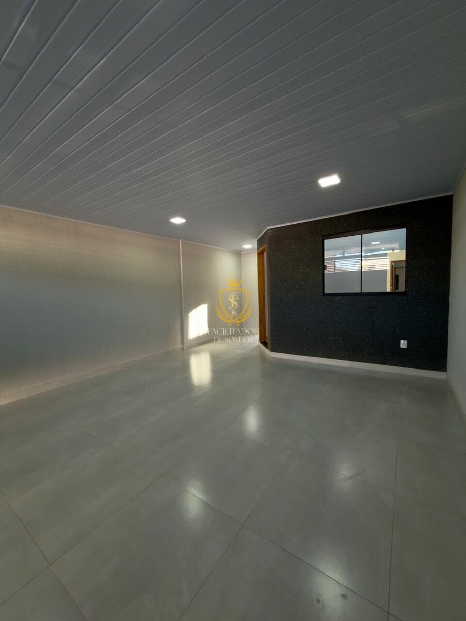 CASA NOVA À VENDA — JARDIM SANTA PAULA
