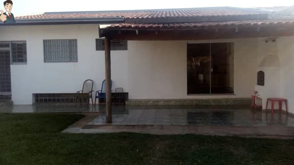 Casa à venda no bairro Jardim Cavallari em Marília/SP
