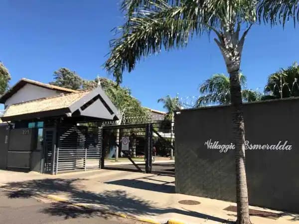 Casa à venda no bairro Parque das Esmeraldas em Marília/SP
