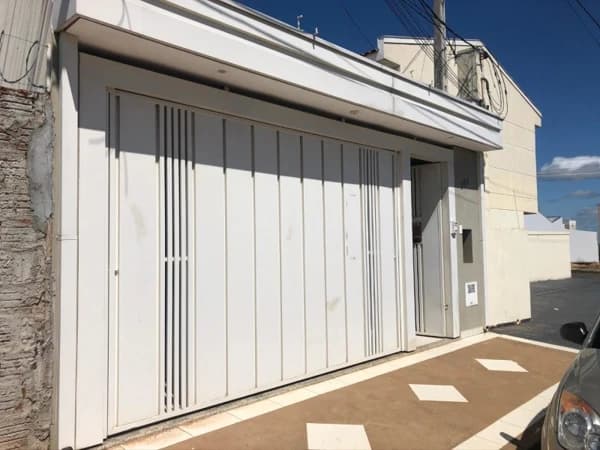 Casa à venda no bairro Jardim Cavallari em Marília/SP