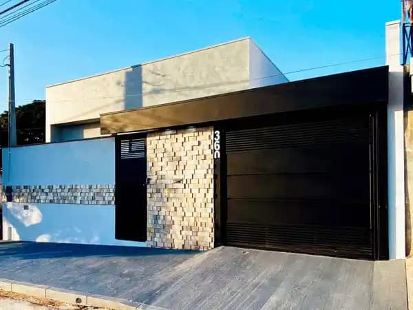 Casa à venda no bairro Jardim Eldorado em Marília/SP