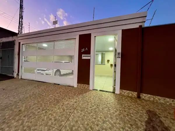 Casa à venda no bairro Jardim Esplanada em Marília/SP