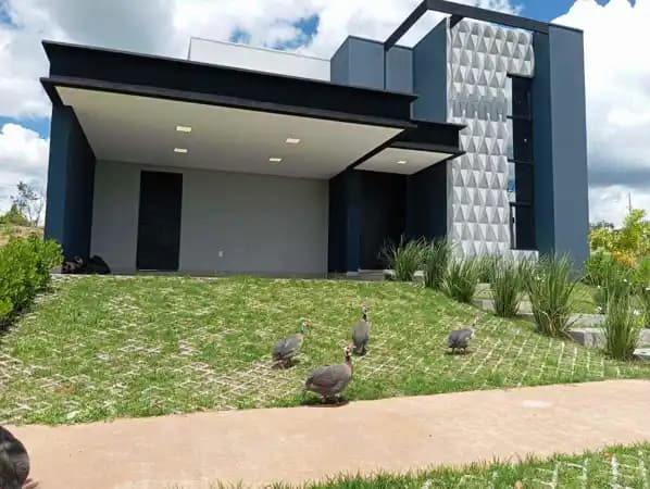Casa à venda no bairro Residencial Verana Parque Alvorada em Marília/SP