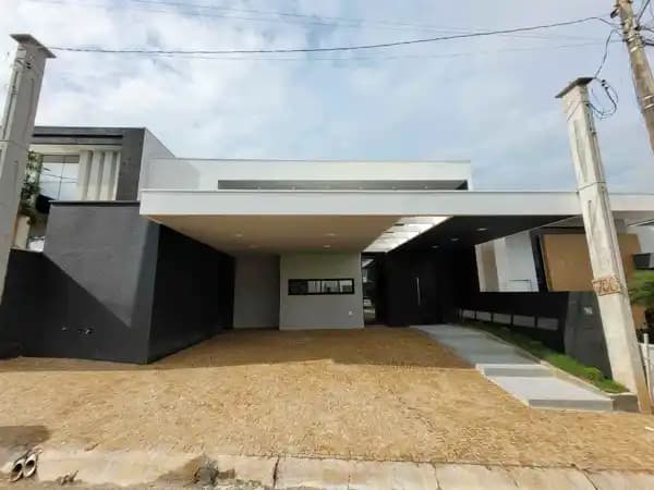 Casa à venda no bairro Esmeralda Residence II em Marília/SP