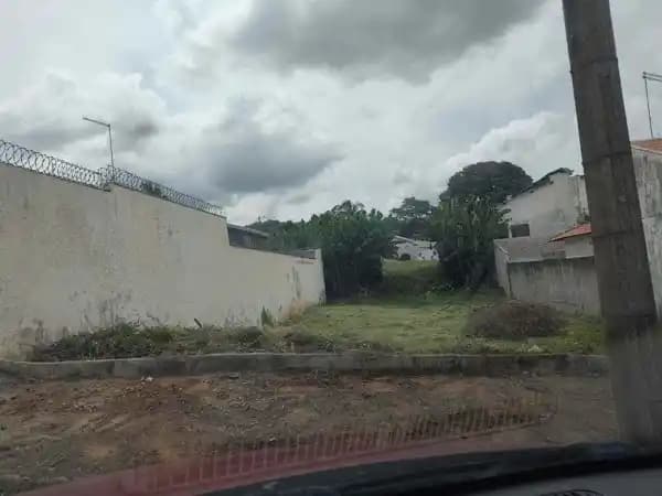 Terreno à venda no bairro Jardim Colibri em Marília/SP