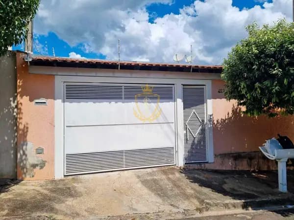 Casa à venda no bairro Conjunto Habitacional Lindomar Gomes De Carvalho em Marília/SP
