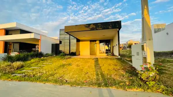 Casa à venda no bairro Loteamento Residencial E Comercial Fazenda Sao Sebastiao em Marília/SP