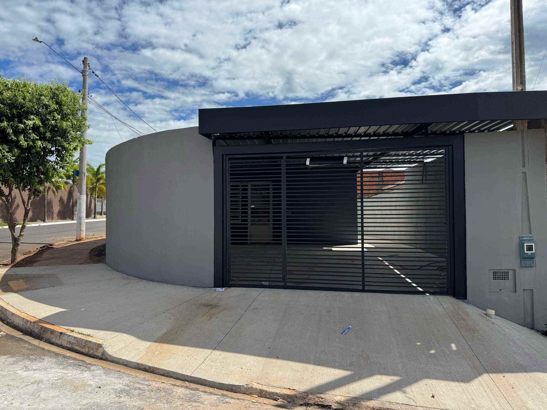 Casa à venda no bairro Residencial Salvador Bassalobre (Padre Nóbrega) em Marília/SP
