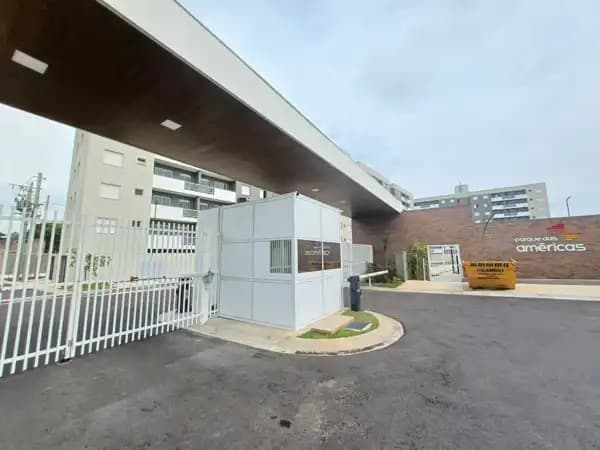 Apartamento para alugar no bairro Jóquei Clube em Marília/SP