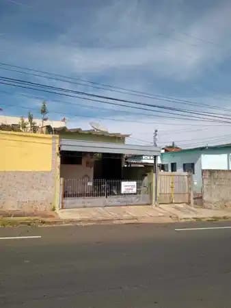 Casa à venda no bairro Centro em Marília/SP