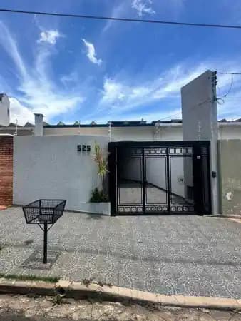 Casa à venda no bairro Cascata em Marília/SP