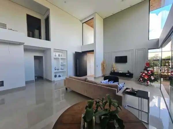 Casa à venda no bairro Jardim Maria Izabel em Marília/SP