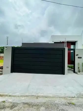 Casa à venda no bairro Sergio Roim Padre Nobrega em Marília/SP