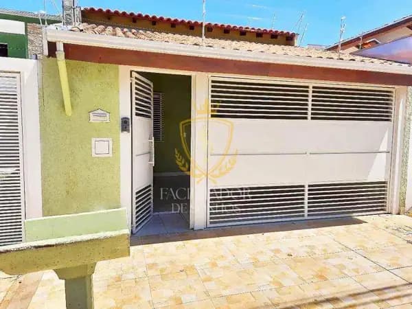 Casa à venda no bairro Jardim Cristo Rei em Marília/SP