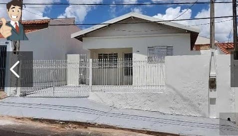 Casa à venda no bairro Palmital em Marília/SP