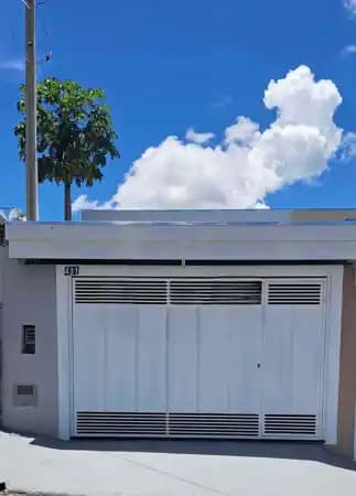 Casa à venda no bairro Jardim Santa Antonieta em Marília/SP